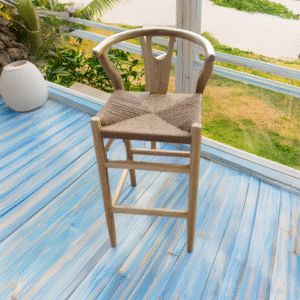 Silla de Bar Alta de Madera con Asiento Trenzado Estilo Wishbone